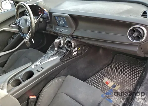 2019 Chevrolet Camaro Ls z USA, uszkodzony, nr VIN 1G1FB3DSXK0151666